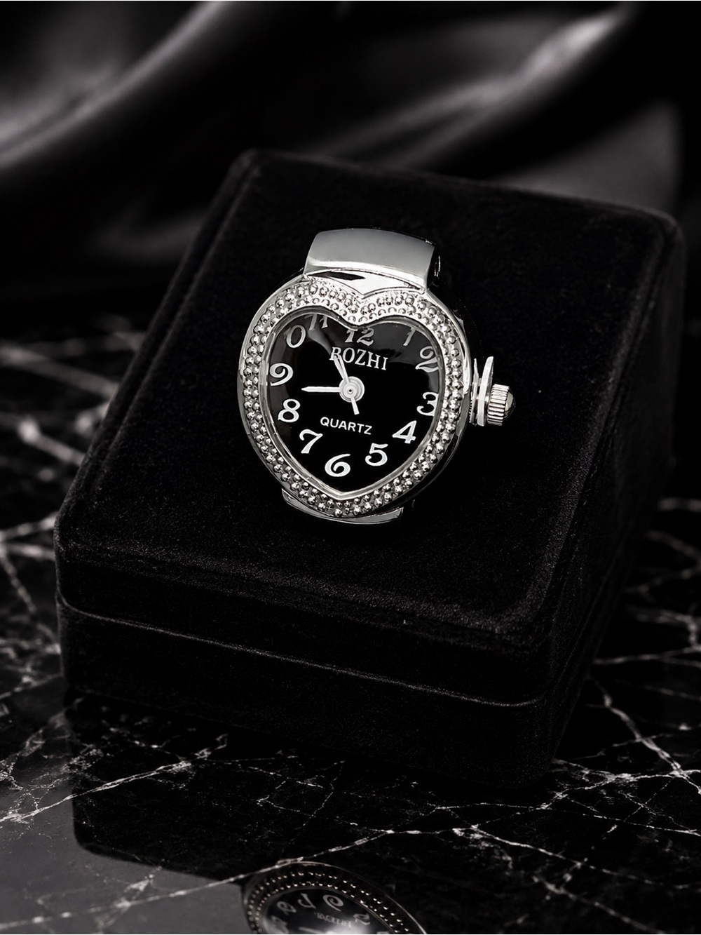 Silver Crystal Heart Quartz Finger Watch Ring – Black Dial